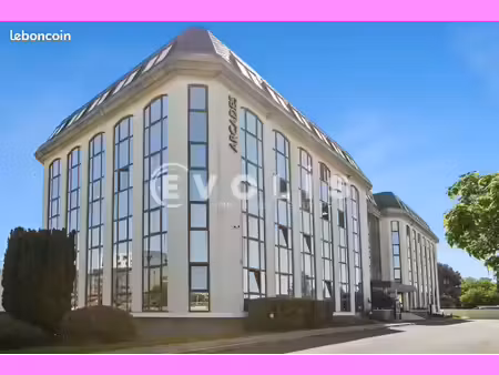 bureaux 800 m²