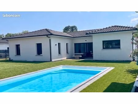 saint-aubin-de-médoc – maison climatisée  145m²  piscine chauffée