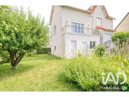 maison 4 pièces 104 m²
