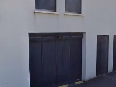 parking/box 15 m² le bouscat