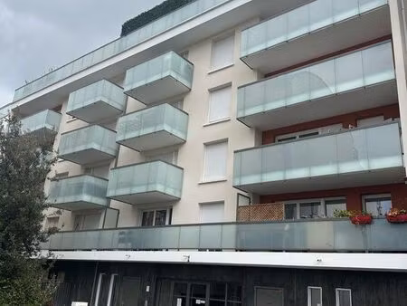 appartement t5 meublé de standing – 97 m² – terrasse exceptionnelle de 96 m² – 2 parking –
