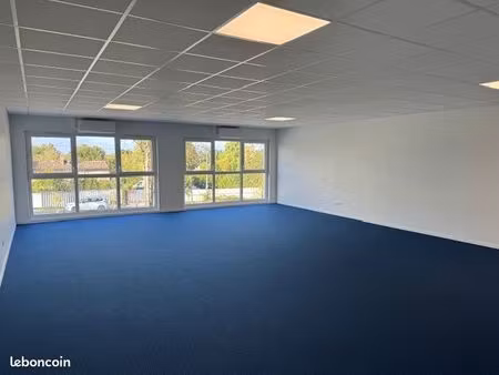 bureau à la location #espace santé lauduc