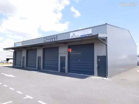 local 312 m² carbon-blanc
