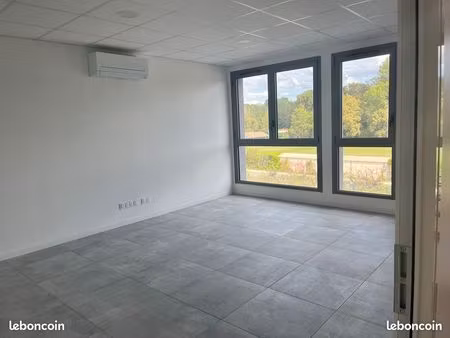 3 bureaux à louer – montussan 33450 – proche bordeaux / n89
