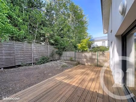 maison 5 pièces 115 m²
