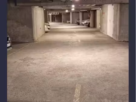 parking à louer
