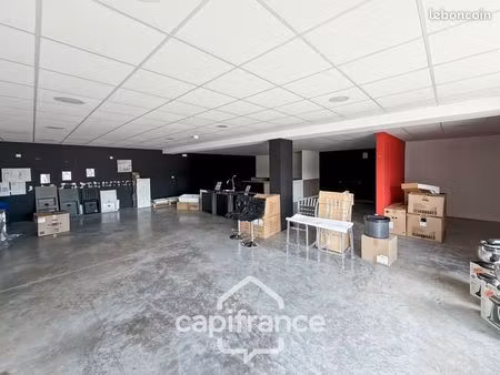 local commercial 462 m²