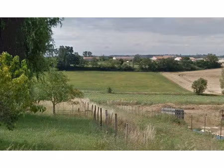 vente terrain 600 m² à lagarde (31290)  67 000 €