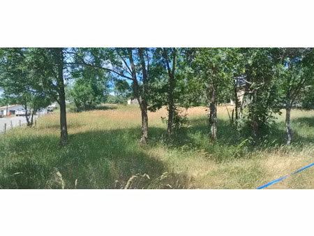 vente terrain 830 m² à jaujac (07380)  66 500 €