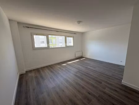 brest - recouvrance - 35 rue de la porte - appartement t2 de 49m²