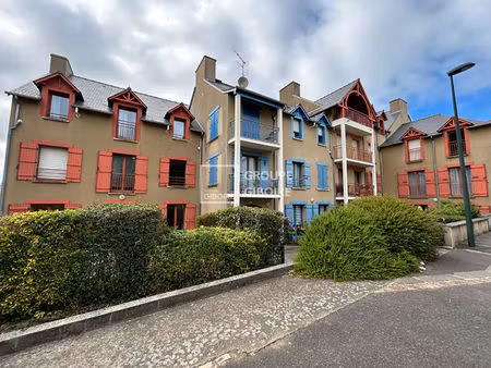 a vendre exclusivite agence giboire appartement 2 chambres cancale centre ascenseur et gar