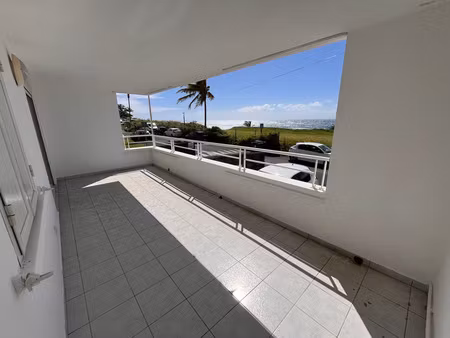 appartement à vendre 4 pièces sainte suzanne (974) vue océan