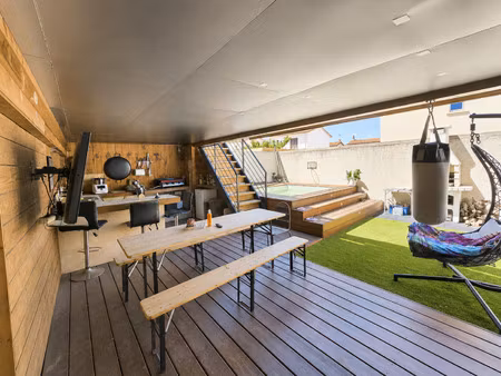 a 10 mns de narbonne  superbe maison de type 5 avec jardin 
