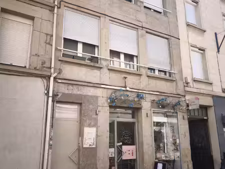 investissement locatif  petit immeuble quartier chavanelle.