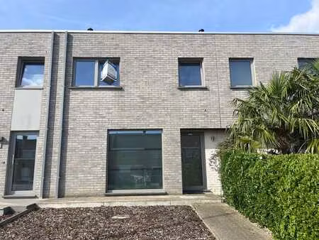 woning met 3 slaapkamers en tuin