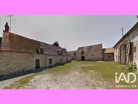 ferme à le tranger (36700)