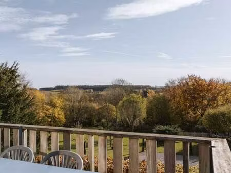 propriété avec deux gîtes et habitation en pleine nature