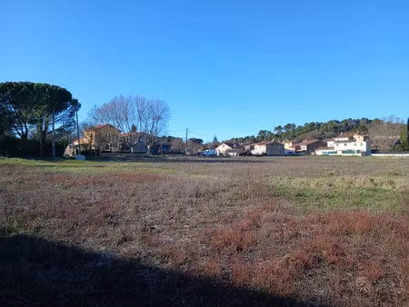 vente terrain 474 m² à brignoles (83170)  129 000 €