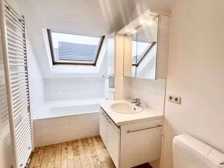appartement à louer à rue saint-roch 11 wavre (vbe43500)