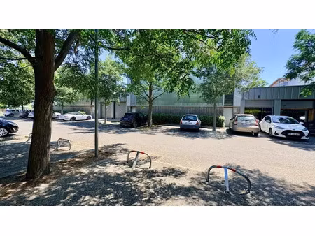 vente locaux professionnels 127 m² à montfavet (84140)  250 000 €