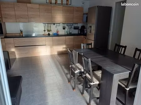 appartement 3 pièces 57m² 1200 charges comprises