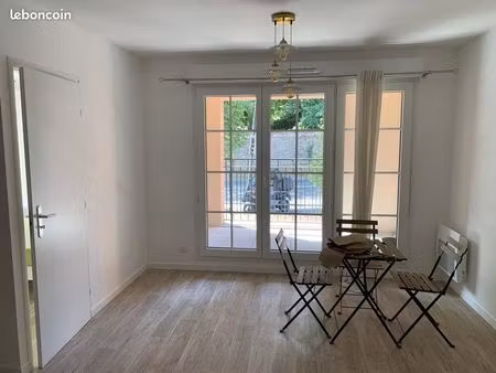 t2 42m2 loggia jardin parking epinay/villemoisson (91360)