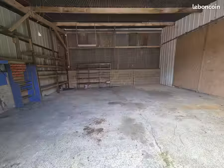 box de stockage / garde meuble
