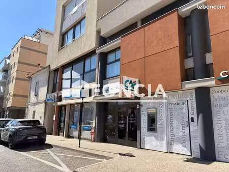 parking 10 m² nimes