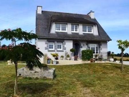 vente maison à maël-carhaix (22340) : à vendre / 125m² maël-carhaix