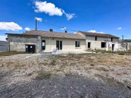 vente maison à thouars (79100) : à vendre / 135m² thouars
