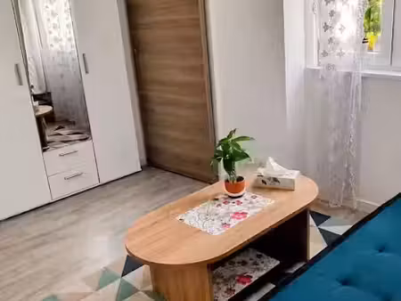 location meublée appartement 1 pièce 27 m² à draguignan (83300)  510 €