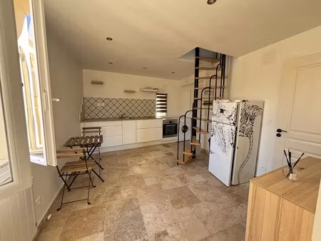 location duplex 3 pièces 35.24 m² à montferrat (83131)  590 €