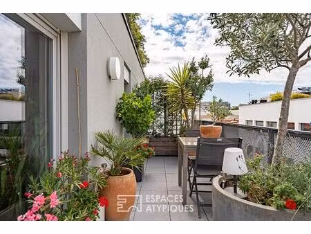 appartement contemporain avec terrasse plein ciel dans malakoff centre