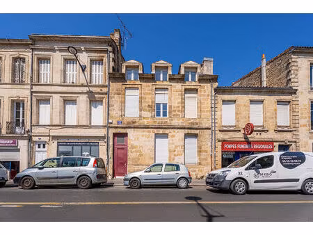 bordeaux victoire - studio idéalement agencé