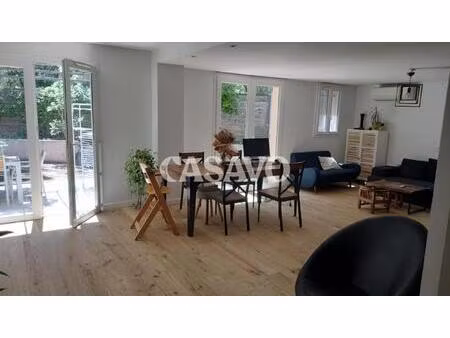 vente maison 5 pièces de 125m² - 13790 châteauneuf-le-rouge