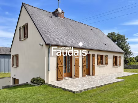 maison avec vie de plain-pied  hangar de 520 m² et terrain de 7