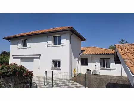 vente maison 5 pièces 147 m² saint-loubès (33450)