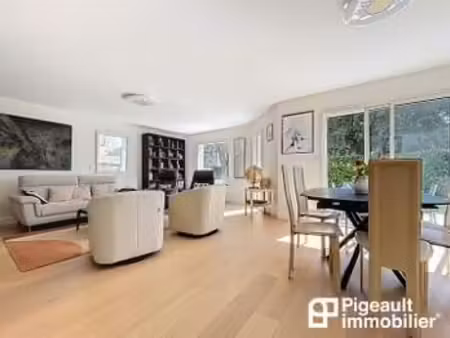 vente maison à bruz (35170) : à vendre / 159m² bruz