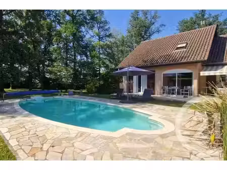 maison à vendre - 7 pièces - 166 32 m2 - savigneux - 01 - rhone-alpes