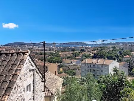 maison atypique en pierre – vue rade panoramique – mont faron ouest