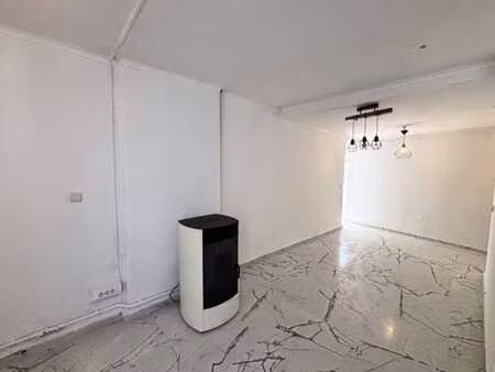 maison 2 chambres en location à gosselies