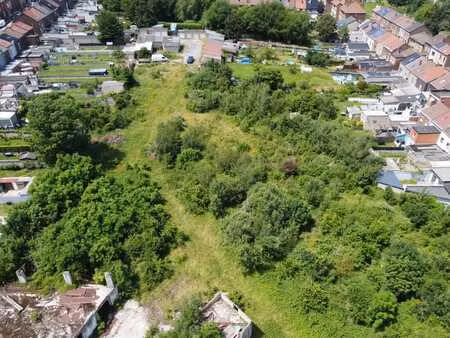 terrain en zone d'habitat sur 1 hectare