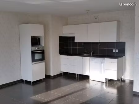 appartement t3  65m2  dans un immeuble de 2012  avec garage individuel