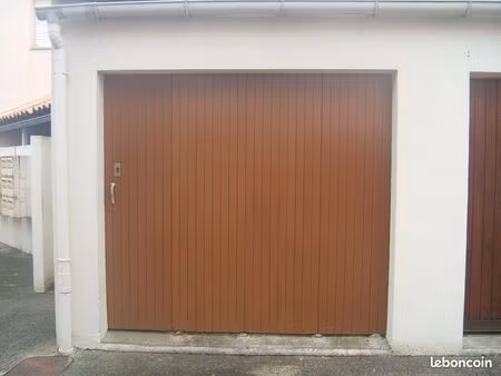 garage box fermé carrelé avec mezzanine en rdc les océanes les minimes