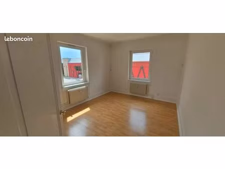 superbe f4 85 m² très lumineux – jardin  garage et parkings