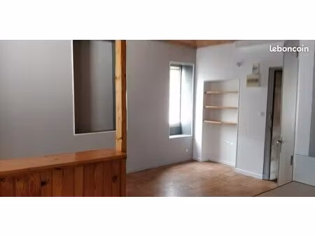 studio meuble