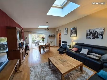 location maison 160 m²