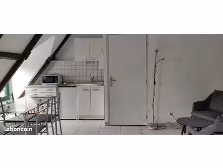 a louer - studio centre dol de bretagne