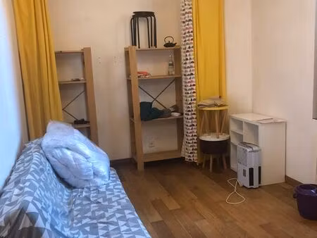 appartement meuble t2 proche centre ville et toutes commodites