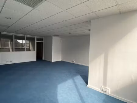 en vente local commercial 383 m² – 98 100 € |dunkerque